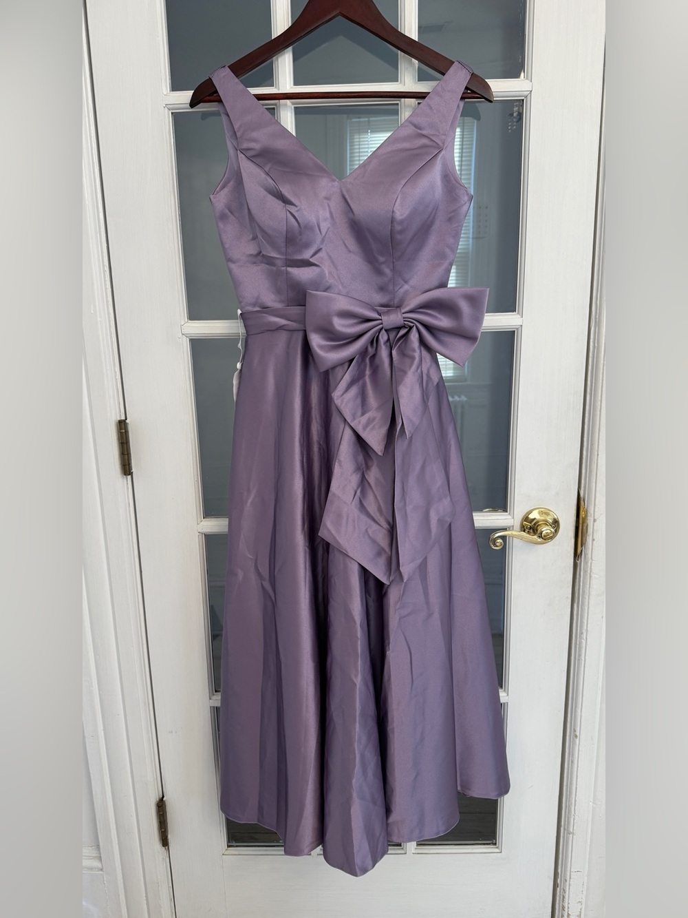 MISS VEIL Women's Lavender Satin Sleeveless V-Neck Bow Waist Midi Formal Dress